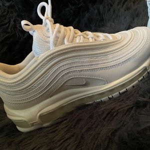 Women’s All White Air Max 97